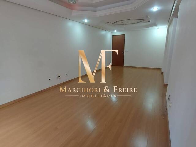 Apartamento para Venda em Cascavel - 4