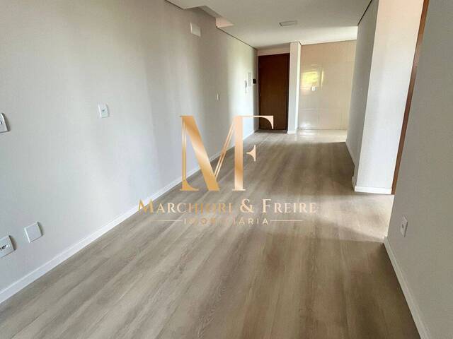 #509 - Apartamento para Venda em Cascavel - PR
