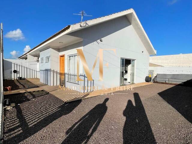 #824 - Casa para Venda em Cascavel - PR - 2