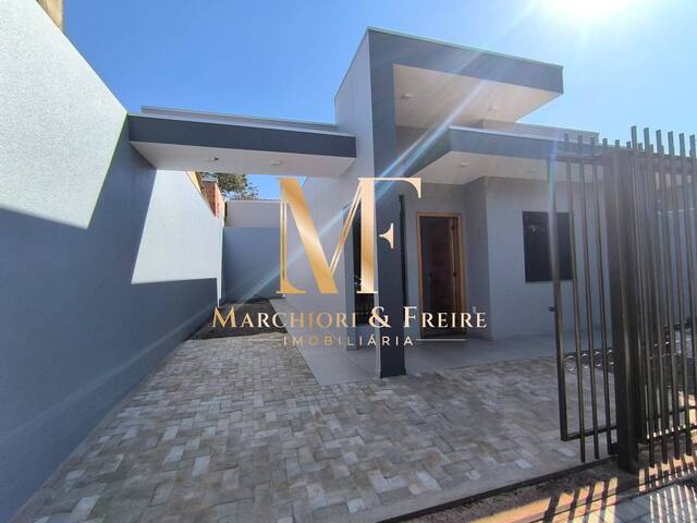 #961 - Casa para Venda em Cascavel - PR - 2